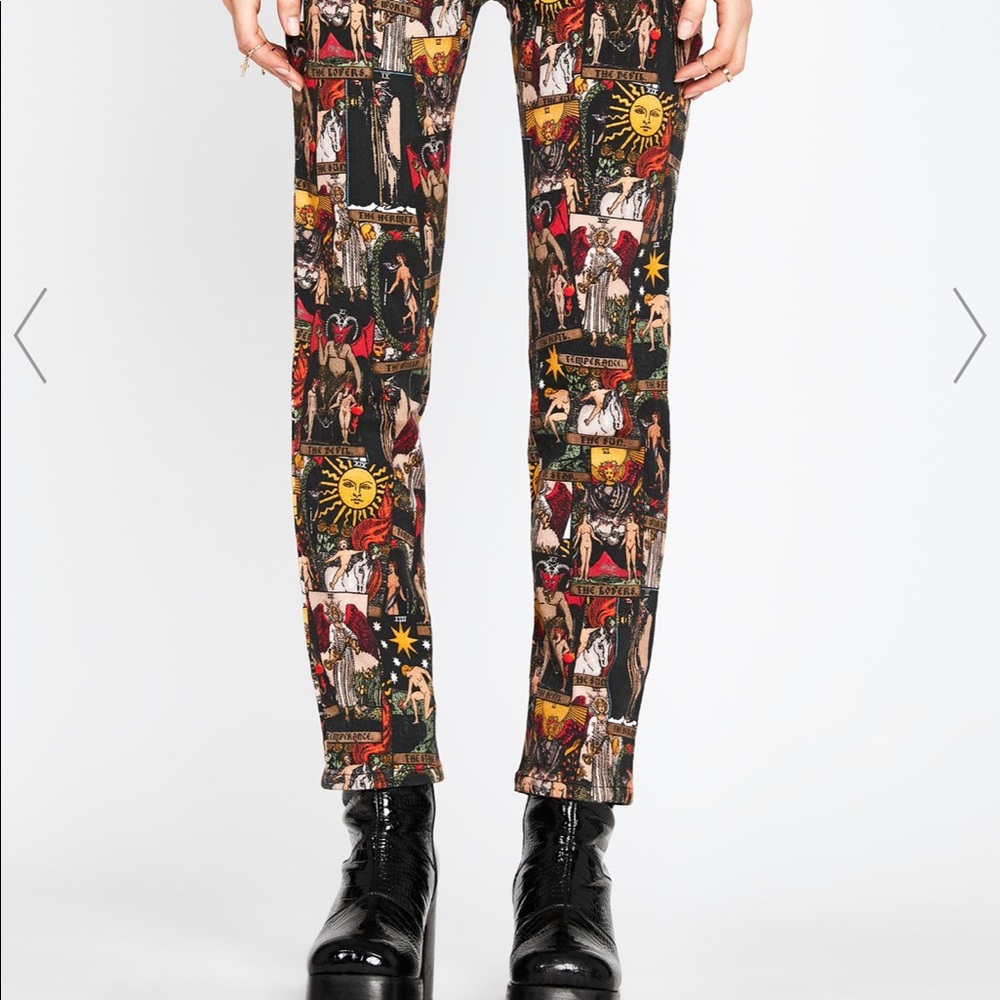Like New Tarot Mom Jeans